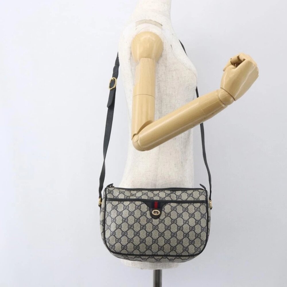GUCCI GG Supreme Sherry Line Shoulder Bag PVC Navy Gold 89 02 077 Auth 155728